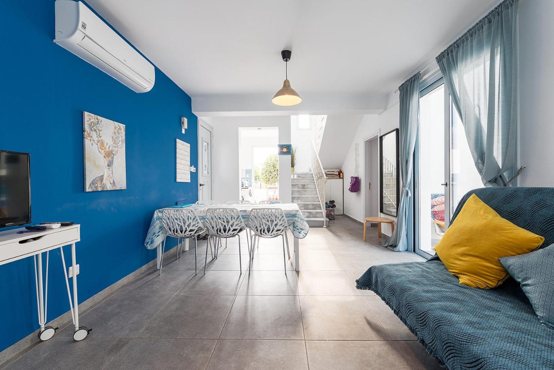 Blue Diamond Beach Villas Paphos Esterno foto