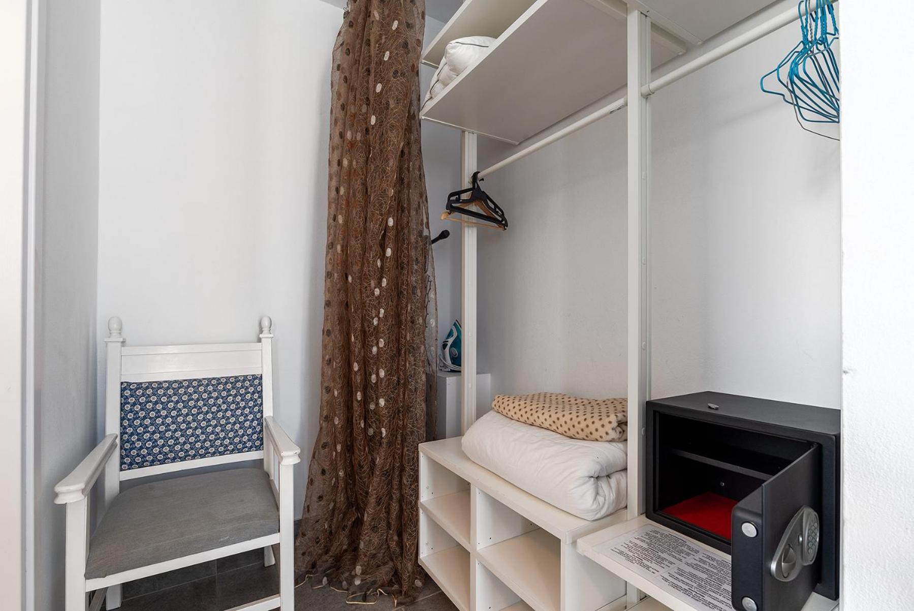 Blue Diamond Beach Villas Paphos Esterno foto