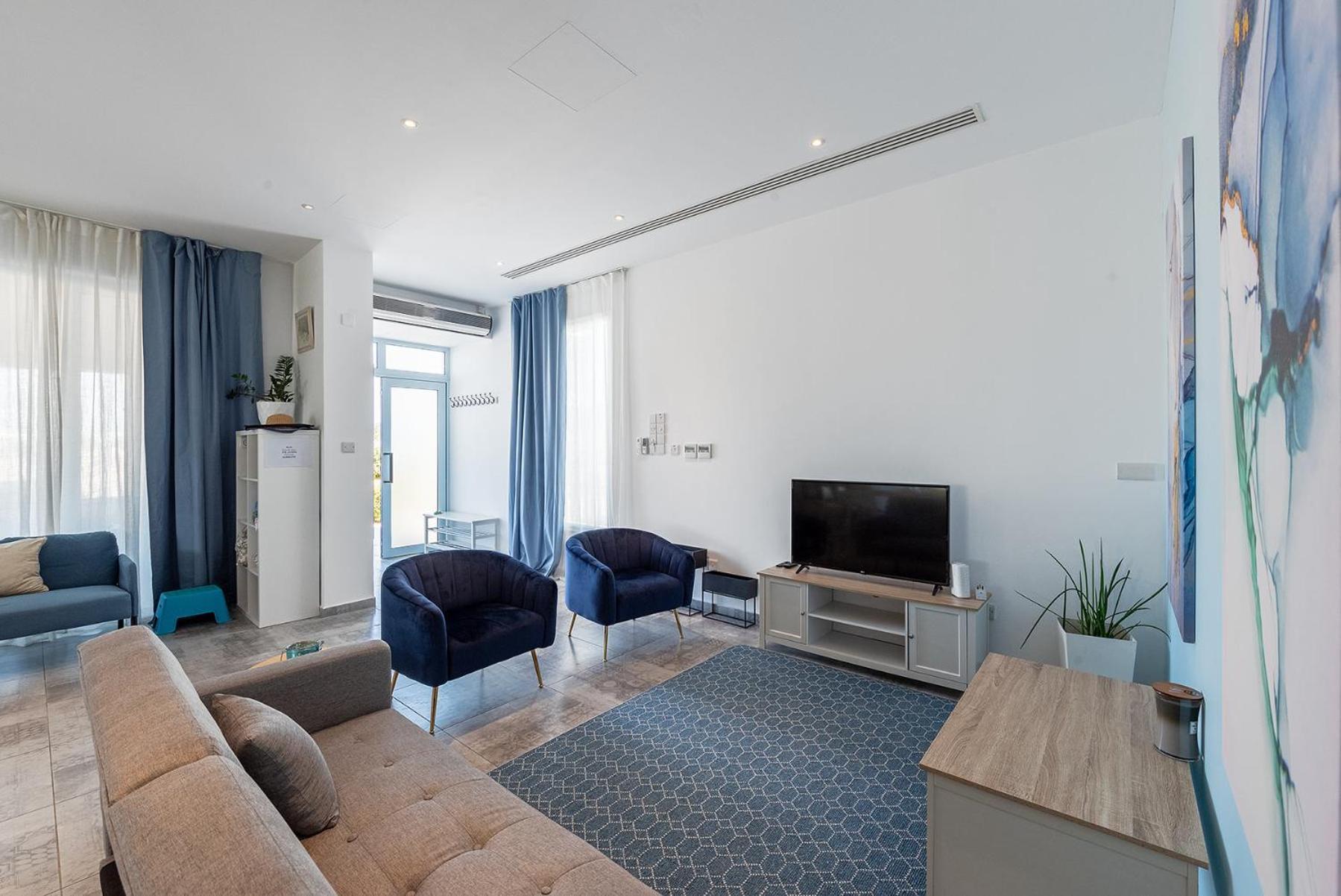 Blue Diamond Beach Villas Paphos Esterno foto