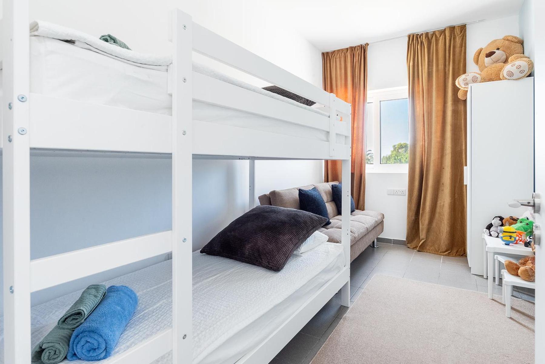 Blue Diamond Beach Villas Paphos Esterno foto