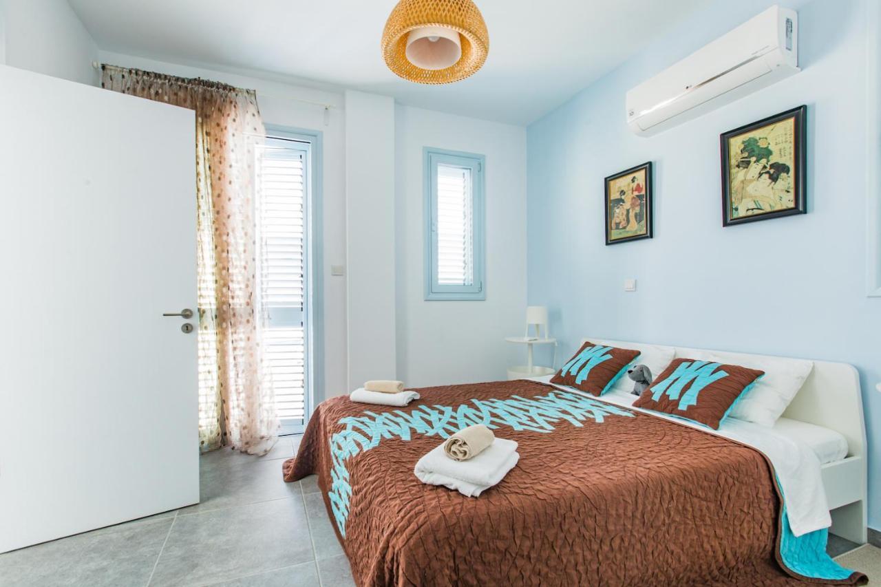 Blue Diamond Beach Villas Paphos Esterno foto