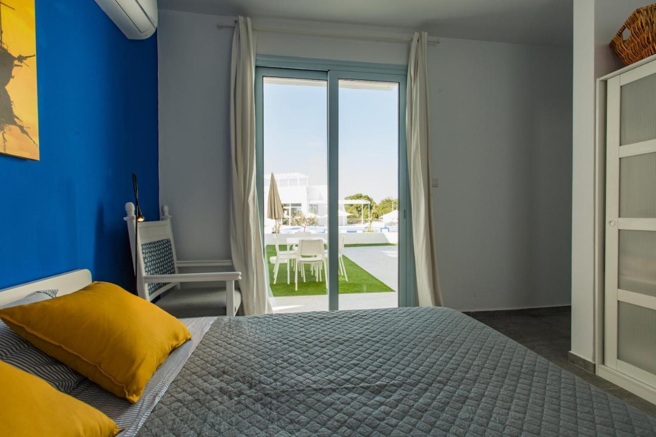 Blue Diamond Beach Villas Paphos Esterno foto